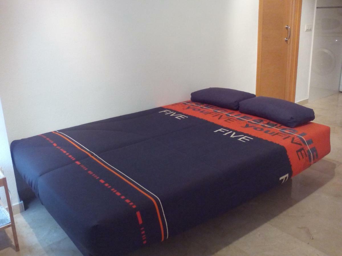 Apartamento Juan De Herrera Малага Екстериор снимка